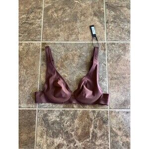 Skims Naked Demi Underwire Stretch Mesh Bra Jasper
Size 32A